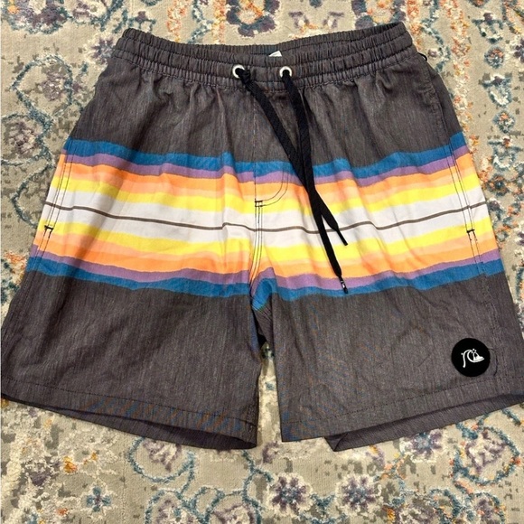 Quiksilver Other - Quiksilver Men's Standard Resin Tint  16” Volley Swim Trunk Bathing Suit Sz Sm